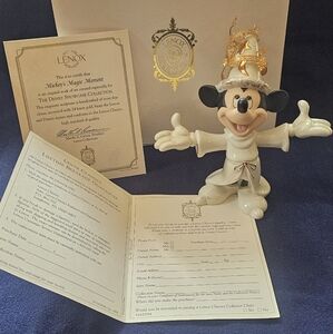 Retired Discontinued Mickey's magic moment Lenox